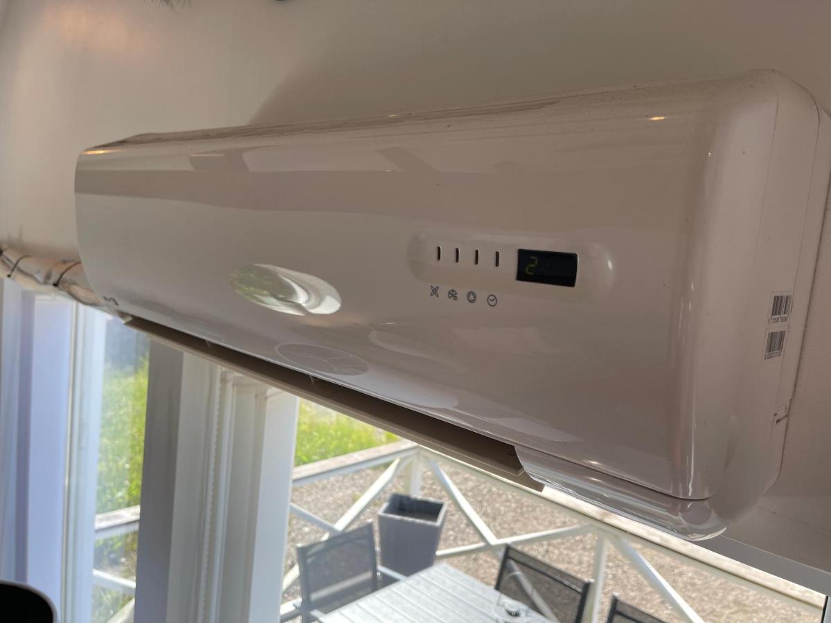 Vid Gekas Ullared Boende B&B Bagian luar foto