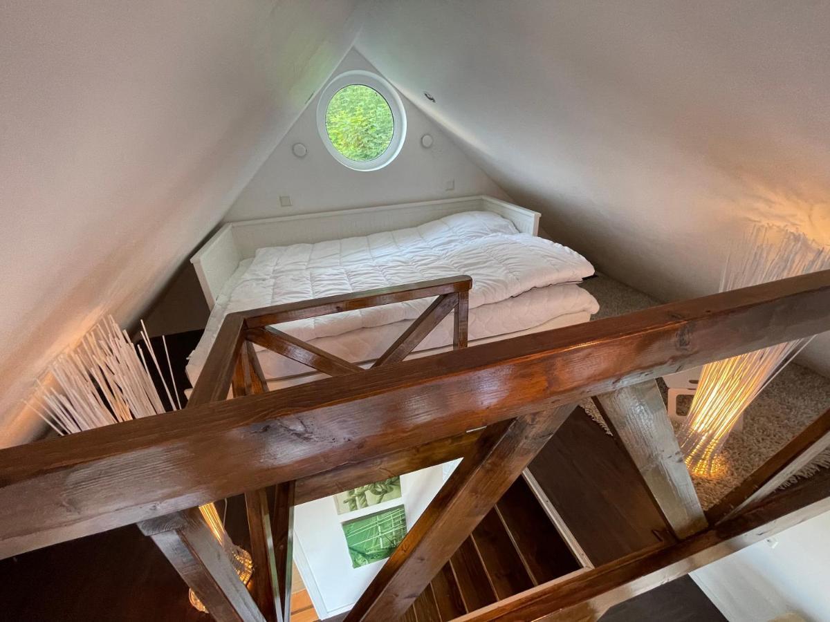 Vid Gekas Ullared Boende B&B Bagian luar foto