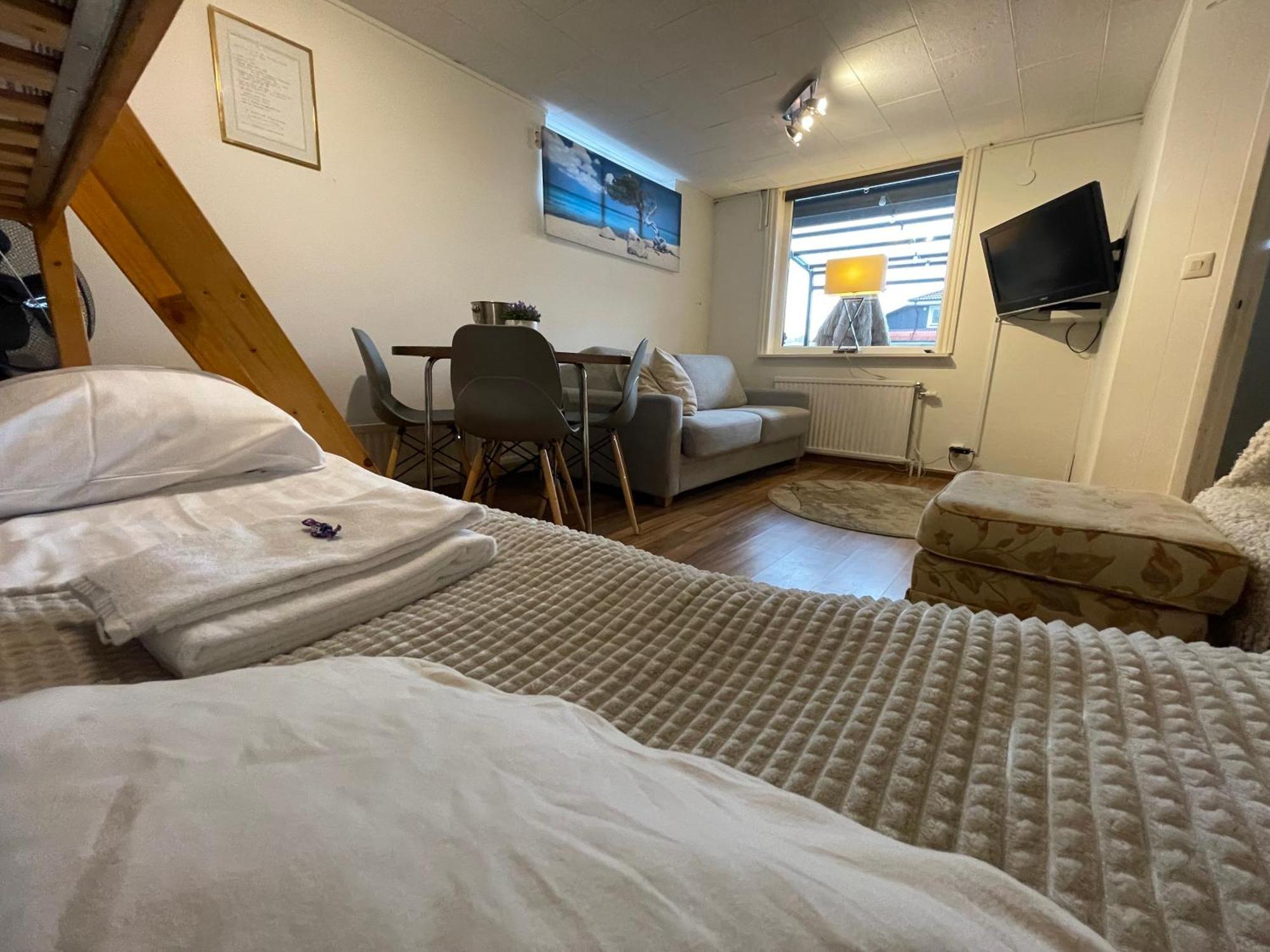 Vid Gekas Ullared Boende B&B Bagian luar foto