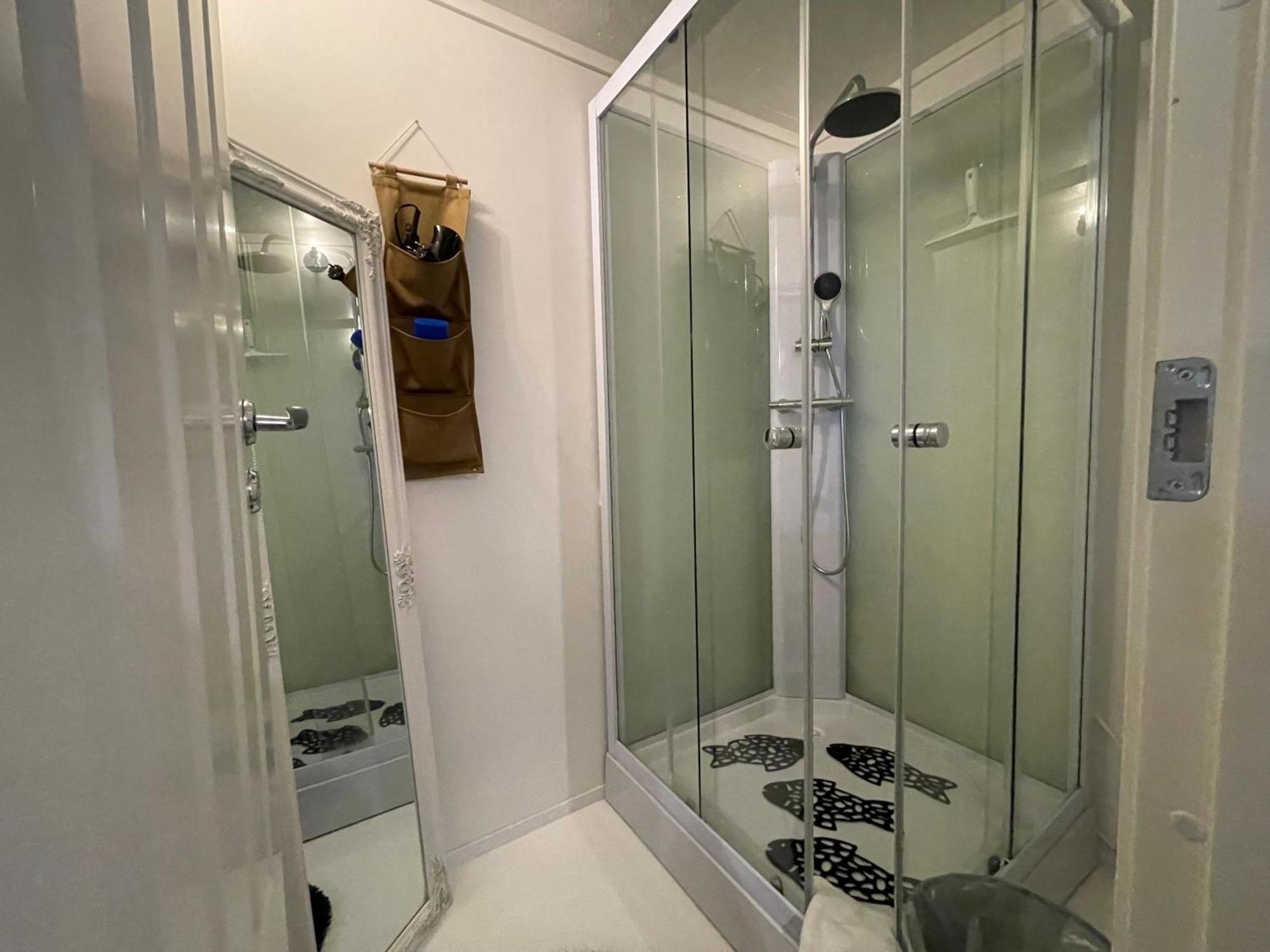 Vid Gekas Ullared Boende B&B Bagian luar foto