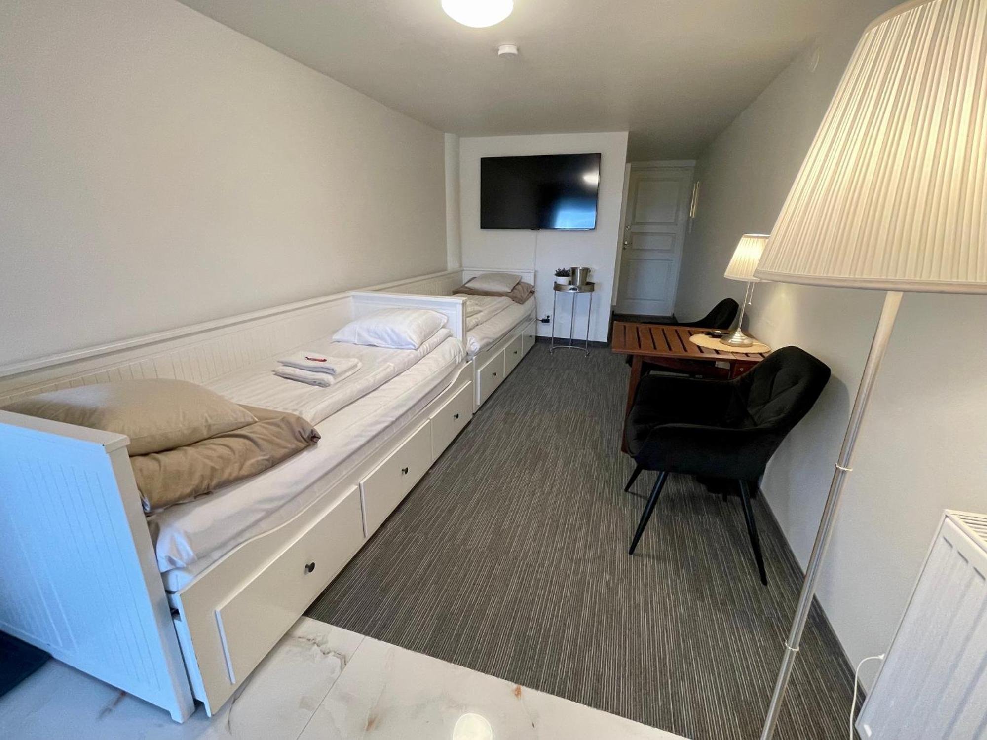 Vid Gekas Ullared Boende B&B Bagian luar foto