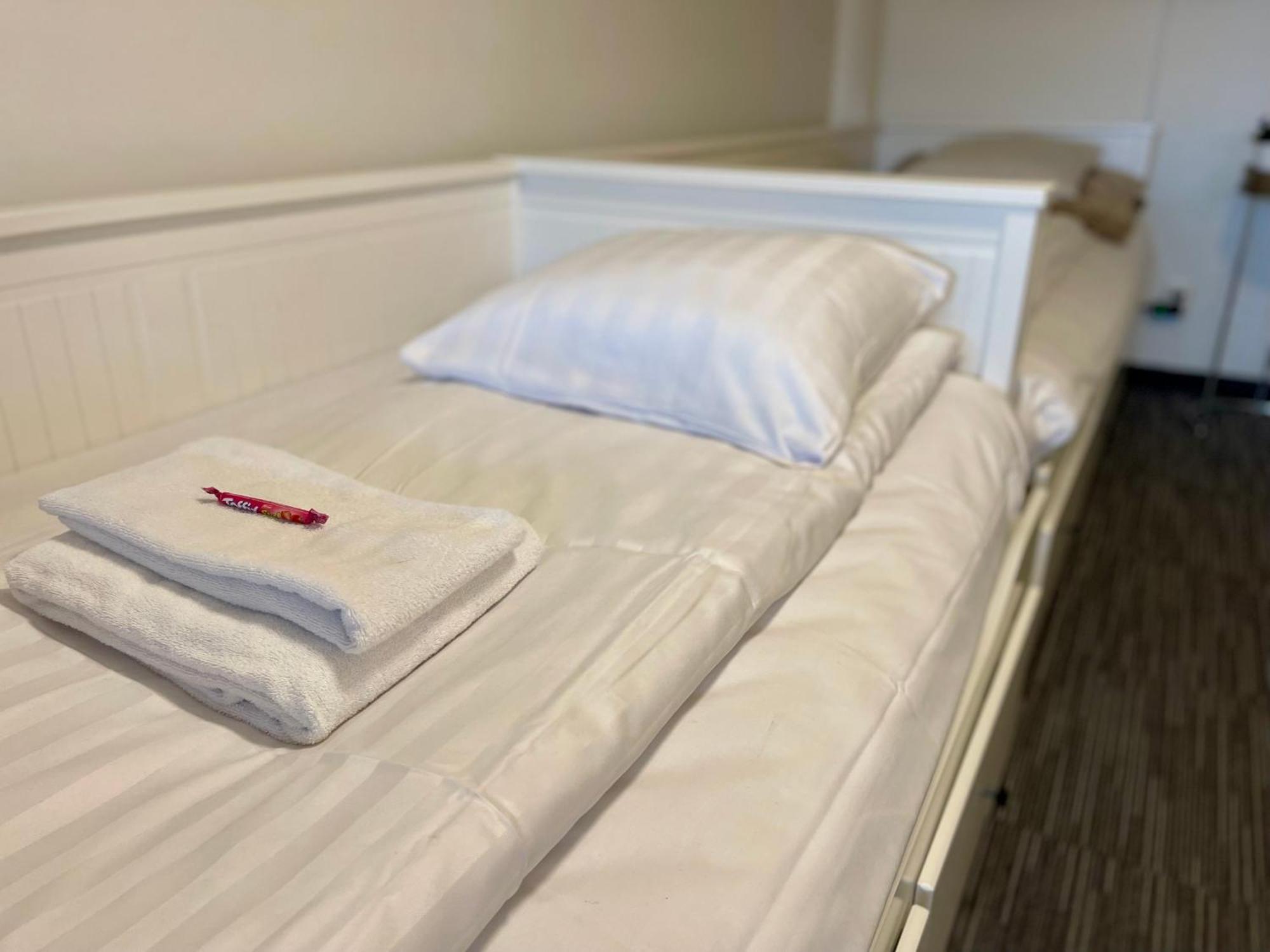 Vid Gekas Ullared Boende B&B Bagian luar foto